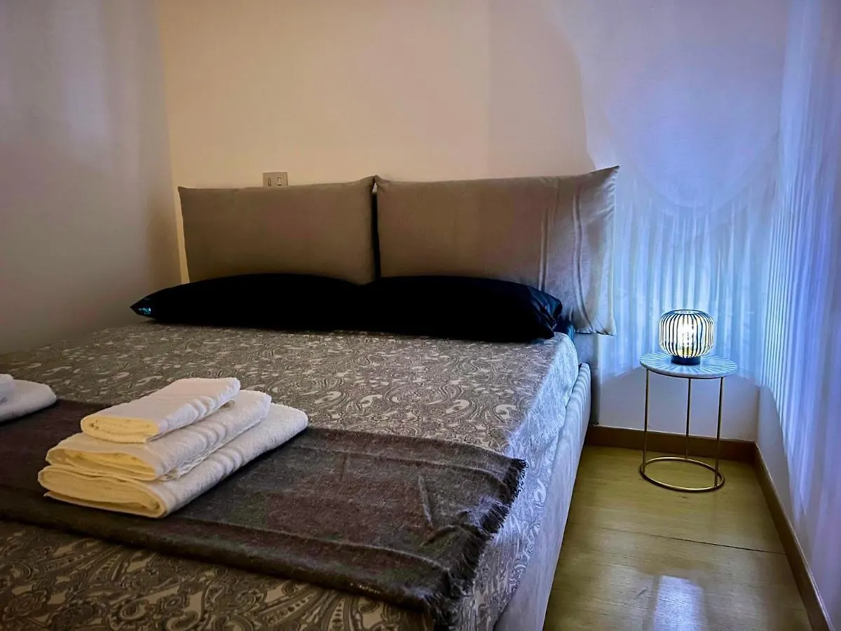 * * Luxury Bijoux In Brera - Centre Of Milan * * Apartamento Itália