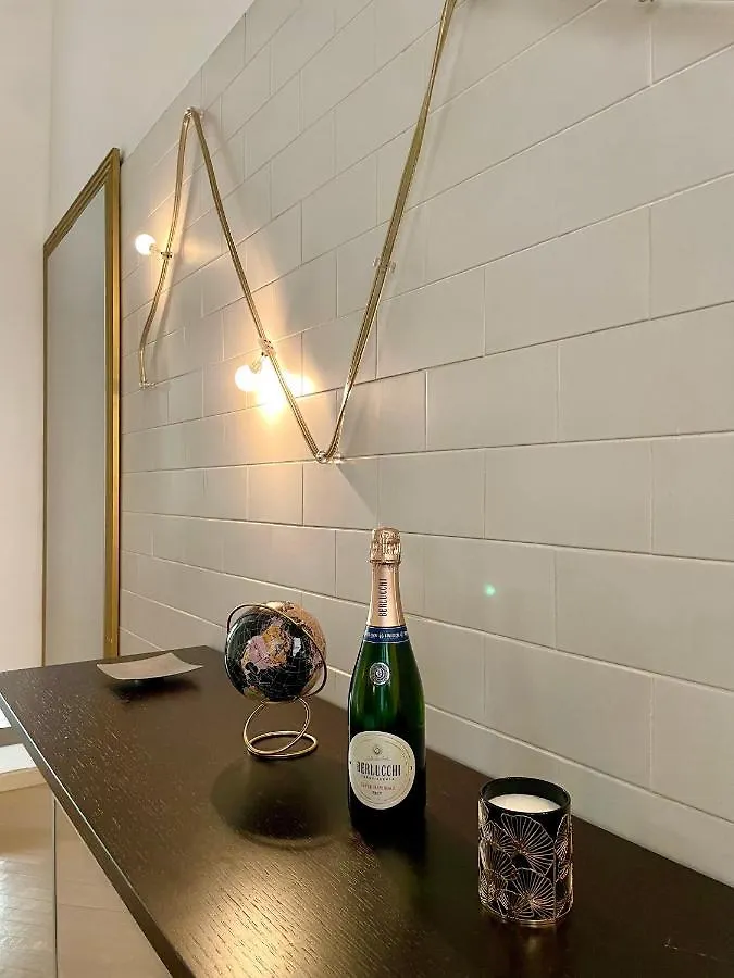 Ferienwohnung * * Luxury Bijoux In Brera - Centre Of Milan * * Italien